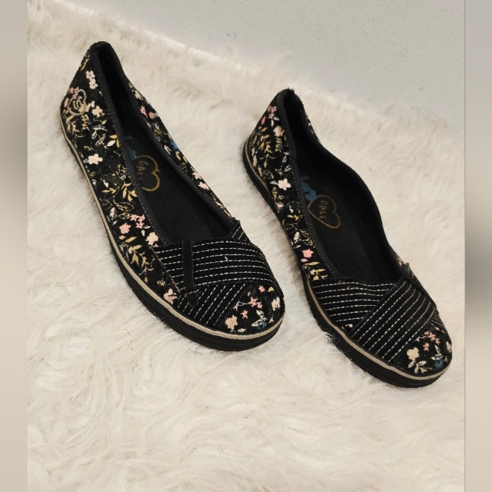 🔥 US Size 8 Bundle of 5 Pairs Women's Shoes - Flats, - Picture 7 of 16